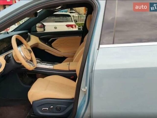 Синий Voyah Free, объемом двигателя 0 л и пробегом 65 тыс. км за 30000 $, фото 36 на Automoto.ua