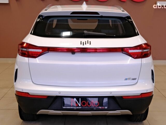 Білий Weltmeister ЕХ5, об'ємом двигуна 0 л та пробігом 114 тис. км за 11900 $, фото 5 на Automoto.ua