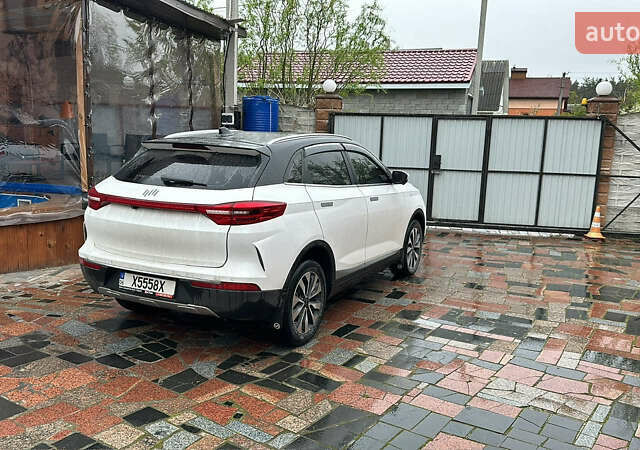 Weltmeister EX5 2019 в Житомире на Automoto.ua Белый Weltmeister EX5, объемом двигателя 0 л и пробегом 43 тыс. км за 15800 $, фото 2 на Automoto.ua