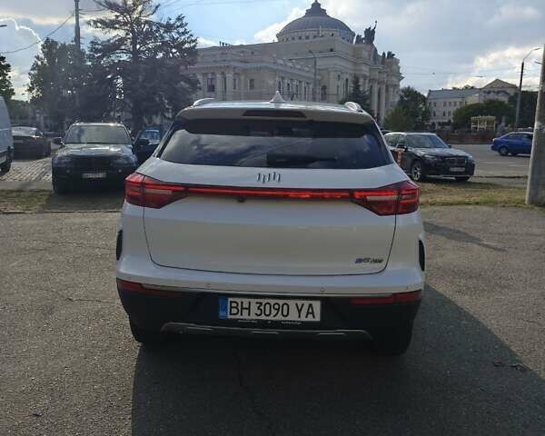 Weltmeister EX5 2019 в Одессе на Automoto.ua Белый Weltmeister EX5, объемом двигателя 0 л и пробегом 71 тыс. км за 13500 $, фото 32 на Automoto.ua