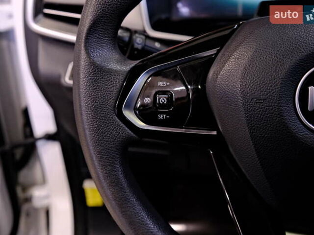 Белый Weltmeister EX5, объемом двигателя 0 л и пробегом 114 тыс. км за 11900 $, фото 19 на Automoto.ua