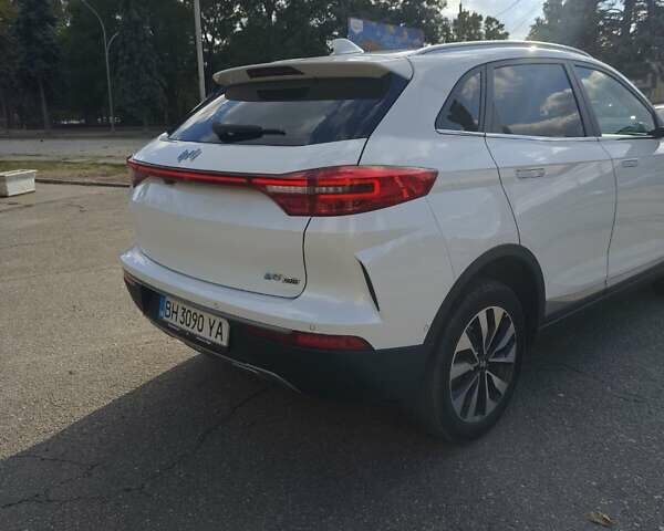 Weltmeister EX5 2019 в Одессе на Automoto.ua Белый Weltmeister EX5, объемом двигателя 0 л и пробегом 71 тыс. км за 13500 $, фото 33 на Automoto.ua