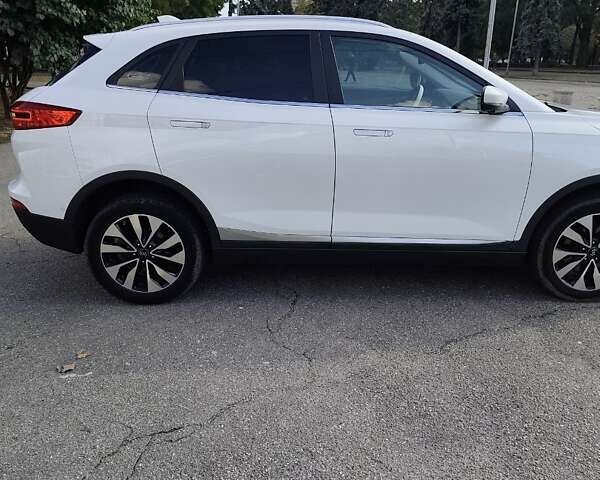 Weltmeister EX5 2019 в Одессе на Automoto.ua Белый Weltmeister EX5, объемом двигателя 0 л и пробегом 71 тыс. км за 13500 $, фото 34 на Automoto.ua