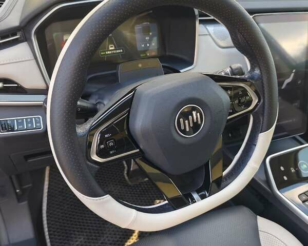 Weltmeister EX5 2019 в Одессе на Automoto.ua Белый Weltmeister EX5, объемом двигателя 0 л и пробегом 71 тыс. км за 13500 $, фото 9 на Automoto.ua