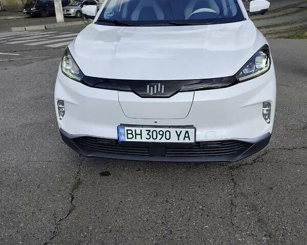 Weltmeister EX5 2019 в Одессе на Automoto.ua Белый Weltmeister EX5, объемом двигателя 0 л и пробегом 71 тыс. км за 13500 $, фото 37 на Automoto.ua