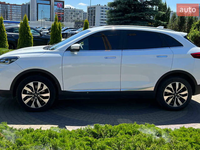 Білий Weltmeister EX5, об'ємом двигуна 0 л та пробігом 26 тис. км за 21999 $, фото 3 на Automoto.ua