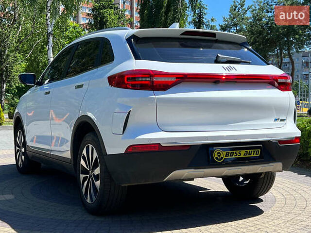 Білий Weltmeister EX5, об'ємом двигуна 0 л та пробігом 26 тис. км за 21999 $, фото 4 на Automoto.ua