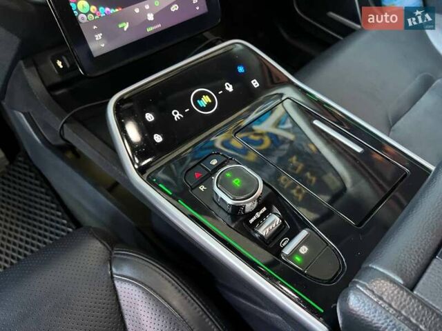 Белый Weltmeister EX5, объемом двигателя 0 л и пробегом 148 тыс. км за 14499 $, фото 11 на Automoto.ua