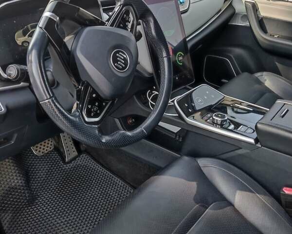 Белый Weltmeister EX5, объемом двигателя 0 л и пробегом 76 тыс. км за 15990 $, фото 7 на Automoto.ua