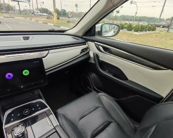 Белый Weltmeister EX5, объемом двигателя 0 л и пробегом 76 тыс. км за 15990 $, фото 17 на Automoto.ua