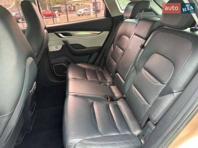 Бежевий Weltmeister EX5, об'ємом двигуна 0 л та пробігом 125 тис. км за 13900 $, фото 17 на Automoto.ua