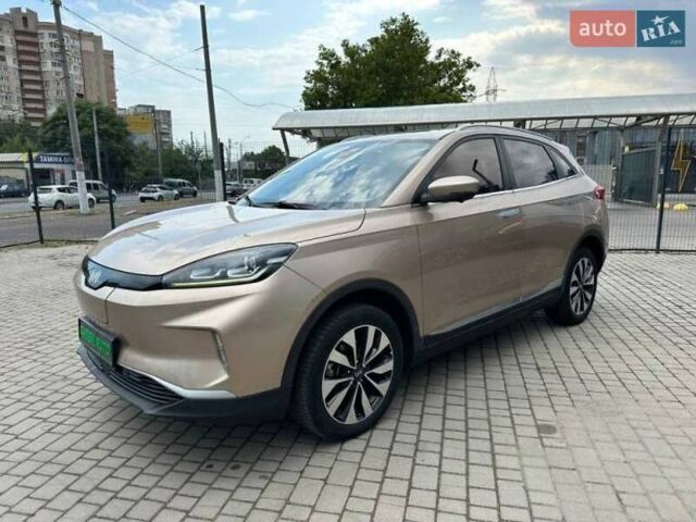 Бежевий Weltmeister EX5, об'ємом двигуна 0 л та пробігом 125 тис. км за 13900 $, фото 6 на Automoto.ua