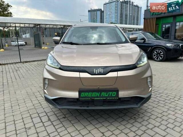 Бежевий Weltmeister EX5, об'ємом двигуна 0 л та пробігом 125 тис. км за 13900 $, фото 7 на Automoto.ua