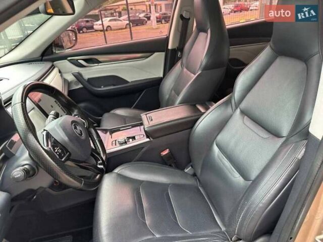 Бежевий Weltmeister EX5, об'ємом двигуна 0 л та пробігом 125 тис. км за 13900 $, фото 11 на Automoto.ua