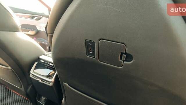 Красный Weltmeister EX5, объемом двигателя 0 л и пробегом 80 тыс. км за 17900 $, фото 13 на Automoto.ua