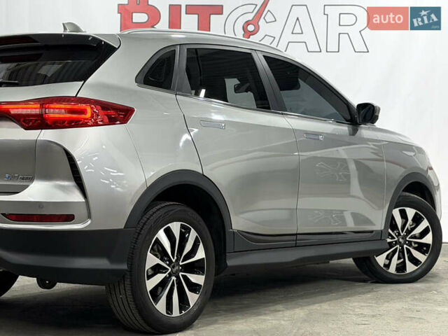 Серый Weltmeister EX5, объемом двигателя 0 л и пробегом 58 тыс. км за 25000 $, фото 13 на Automoto.ua