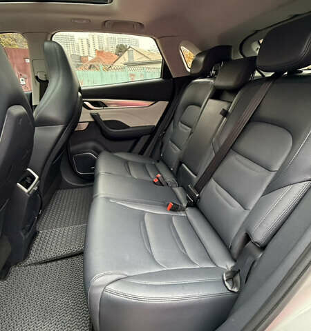 Серый Weltmeister EX5, объемом двигателя 0 л и пробегом 54 тыс. км за 24300 $, фото 5 на Automoto.ua