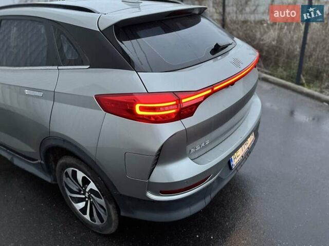 Серый Weltmeister EX5-Z, объемом двигателя 0 л и пробегом 34 тыс. км за 17800 $, фото 7 на Automoto.ua