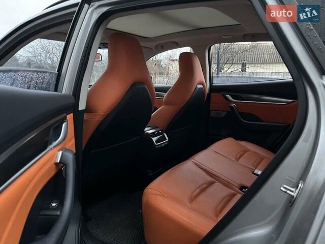 Серый Weltmeister EX5-Z, объемом двигателя 0 л и пробегом 34 тыс. км за 17800 $, фото 17 на Automoto.ua