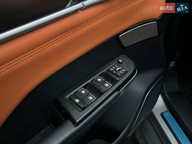 Серый Weltmeister EX5-Z, объемом двигателя 0 л и пробегом 34 тыс. км за 17800 $, фото 24 на Automoto.ua