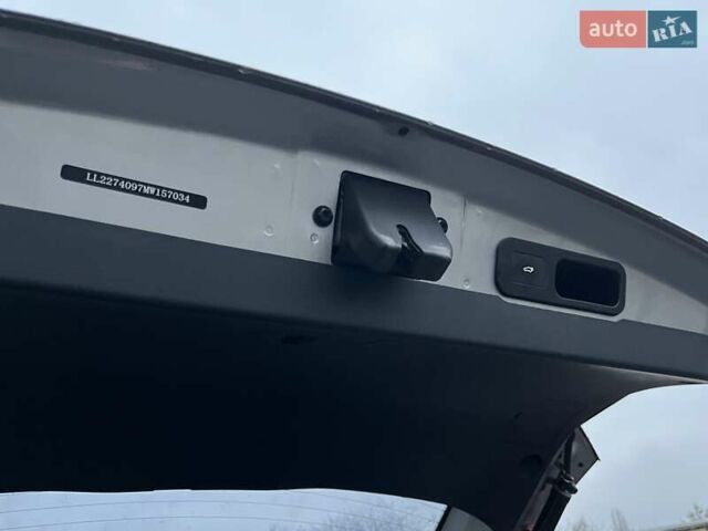 Серый Weltmeister EX5-Z, объемом двигателя 0 л и пробегом 34 тыс. км за 17800 $, фото 13 на Automoto.ua