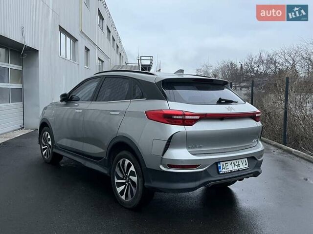 Серый Weltmeister EX5-Z, объемом двигателя 0 л и пробегом 34 тыс. км за 17800 $, фото 6 на Automoto.ua