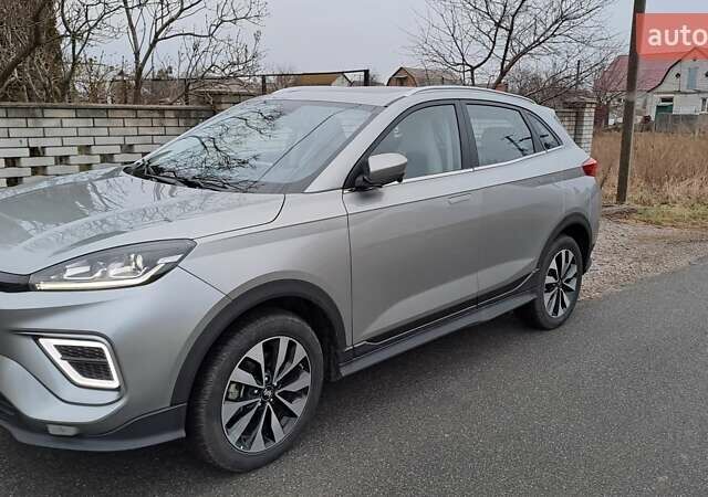 Серый Weltmeister EX5-Z, объемом двигателя 0 л и пробегом 146 тыс. км за 18800 $, фото 1 на Automoto.ua