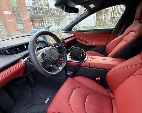 Сірий Xiaomi SU7, об'ємом двигуна 0 л та пробігом 5 тис. км за 33000 $, фото 22 на Automoto.ua