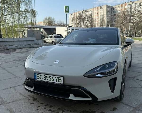 Сірий Xiaomi SU7, об'ємом двигуна 0 л та пробігом 5 тис. км за 33000 $, фото 15 на Automoto.ua