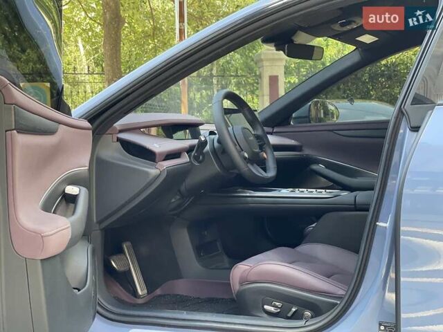 Синий Xiaomi SU7, объемом двигателя 0 л и пробегом 24 тыс. км за 45500 $, фото 3 на Automoto.ua