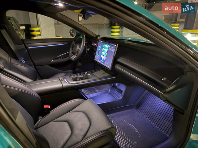 Синий Xiaomi SU7, объемом двигателя 0 л и пробегом 14 тыс. км за 47850 $, фото 48 на Automoto.ua