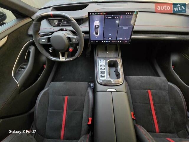 Сірий Xiaomi SU7 Ultra, об'ємом двигуна 0 л та пробігом 1 тис. км за 95000 $, фото 34 на Automoto.ua