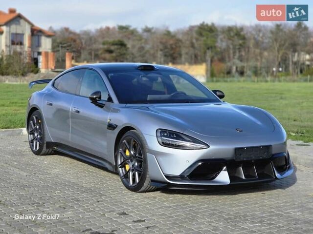 Сірий Xiaomi SU7 Ultra, об'ємом двигуна 0 л та пробігом 1 тис. км за 95000 $, фото 1 на Automoto.ua