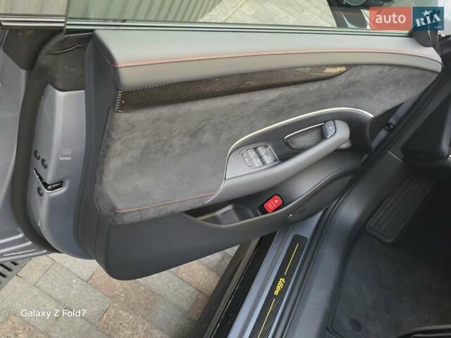 Сірий Xiaomi SU7 Ultra, об'ємом двигуна 0 л та пробігом 1 тис. км за 95000 $, фото 46 на Automoto.ua