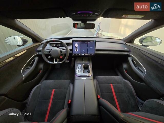 Сірий Xiaomi SU7 Ultra, об'ємом двигуна 0 л та пробігом 1 тис. км за 95000 $, фото 35 на Automoto.ua