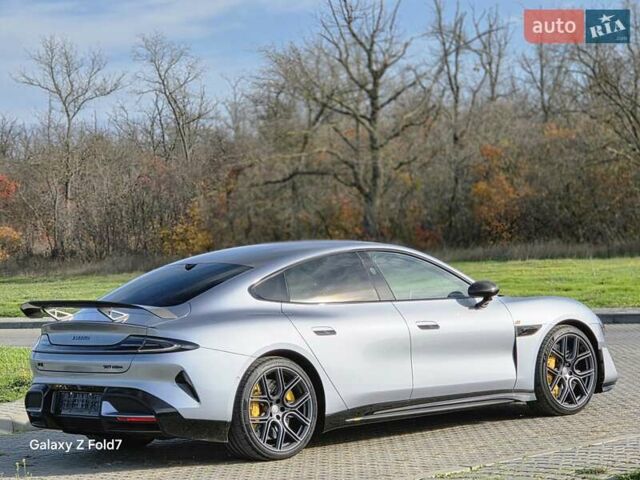 Сірий Xiaomi SU7 Ultra, об'ємом двигуна 0 л та пробігом 1 тис. км за 95000 $, фото 14 на Automoto.ua