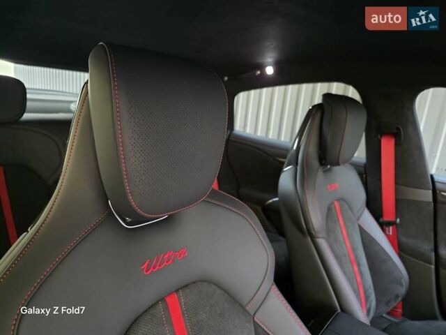 Сірий Xiaomi SU7 Ultra, об'ємом двигуна 0 л та пробігом 1 тис. км за 95000 $, фото 41 на Automoto.ua