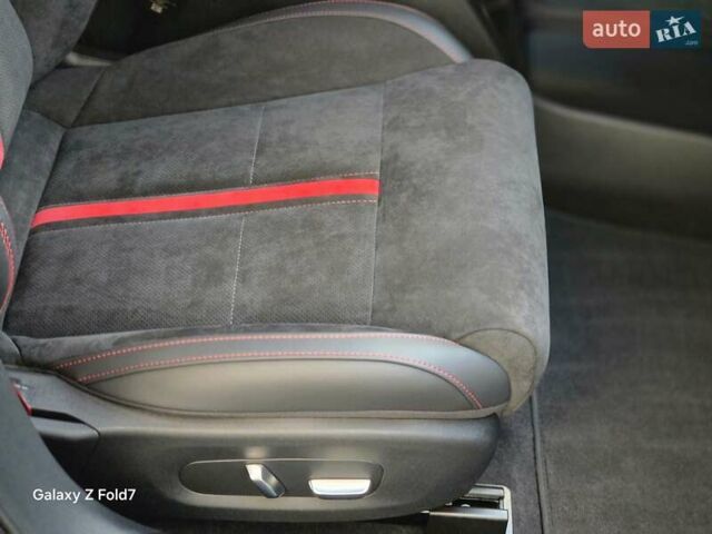 Сірий Xiaomi SU7 Ultra, об'ємом двигуна 0 л та пробігом 1 тис. км за 95000 $, фото 37 на Automoto.ua