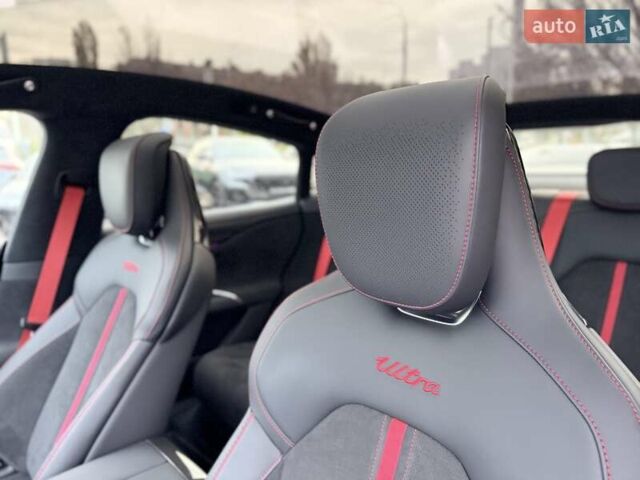 Зеленый Xiaomi SU7 Ultra, объемом двигателя 0 л и пробегом 5 тыс. км за 82000 $, фото 30 на Automoto.ua