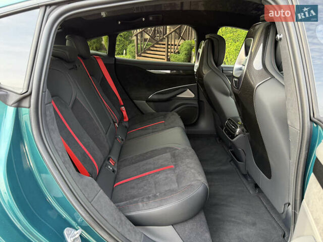 Зеленый Xiaomi SU7 Ultra, объемом двигателя 0 л и пробегом 1 тыс. км за 99999 $, фото 18 на Automoto.ua