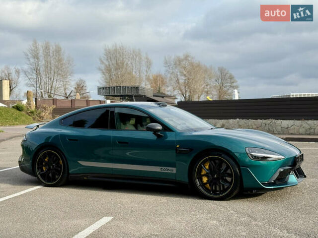 Зеленый Xiaomi SU7 Ultra, объемом двигателя 0 л и пробегом 1 тыс. км за 99999 $, фото 6 на Automoto.ua