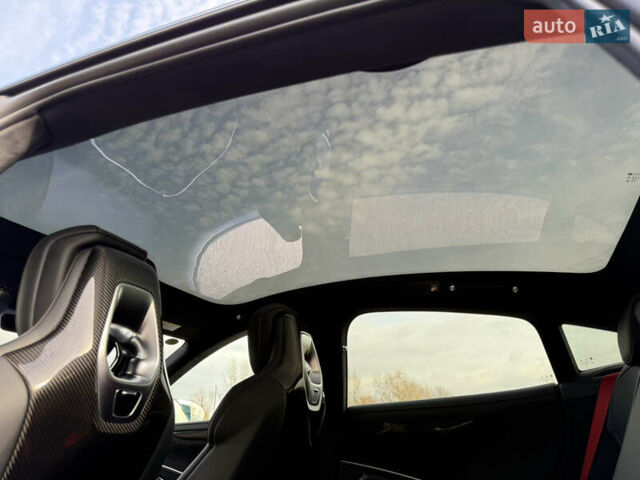 Зеленый Xiaomi SU7 Ultra, объемом двигателя 0 л и пробегом 1 тыс. км за 99999 $, фото 17 на Automoto.ua