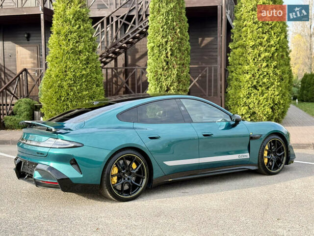 Зеленый Xiaomi SU7 Ultra, объемом двигателя 0 л и пробегом 1 тыс. км за 99999 $, фото 8 на Automoto.ua