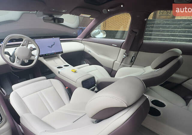 Білий Xiaomi YU7, об'ємом двигуна 0 л та пробігом 1 тис. км за 65000 $, фото 13 на Automoto.ua