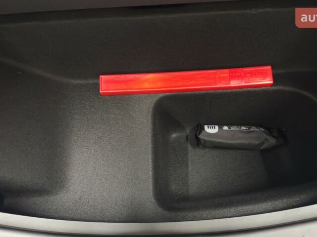 купити нове авто Xiaomi YU7 2025 року від офіційного дилера ALLO АВТО Xiaomi фото