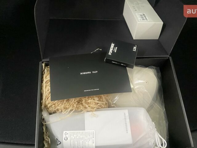 купити нове авто Xiaomi YU7 2025 року від офіційного дилера Вячеслав Xiaomi фото