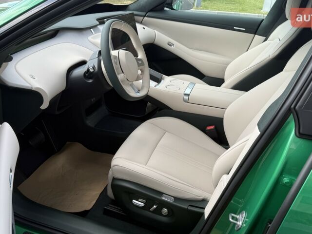 купити нове авто Xiaomi YU7 2025 року від офіційного дилера Максим Xiaomi фото