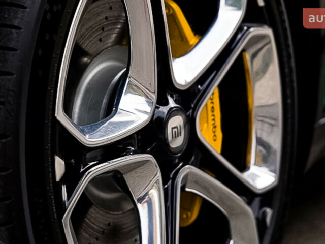 купити нове авто Xiaomi YU7 2025 року від офіційного дилера METEK Xiaomi фото