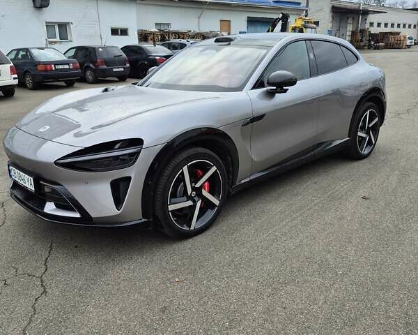 Сірий Xiaomi YU7, об'ємом двигуна 0 л та пробігом 1 тис. км за 61000 $, фото 1 на Automoto.ua