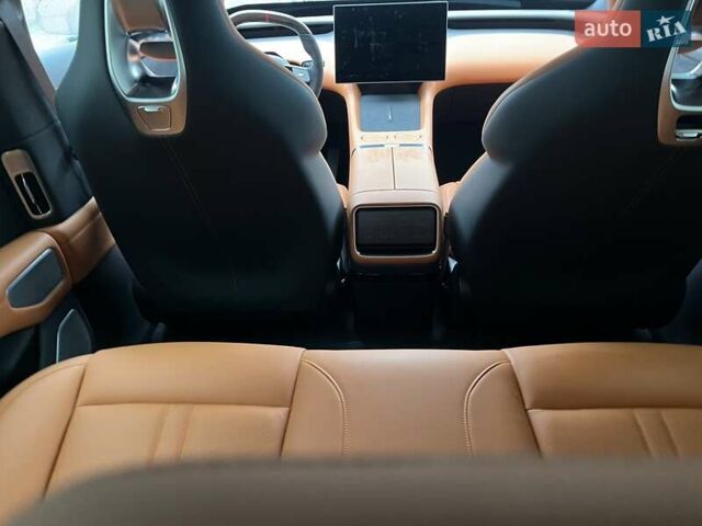 Сірий Xiaomi YU7, об'ємом двигуна 0 л та пробігом 1 тис. км за 62000 $, фото 3 на Automoto.ua